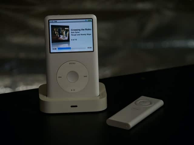 9 Leitores MP3 populares dos anos 2000 Anos 2000, Gadgets, Música, Tecnologia